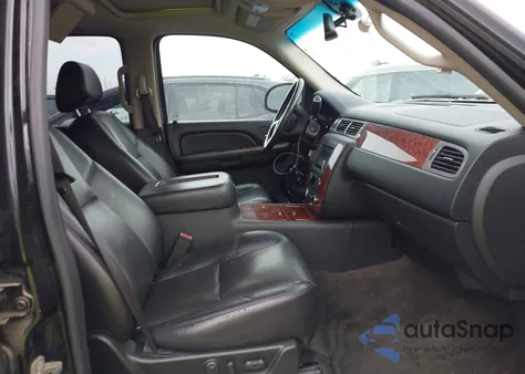 2009 Chevrolet Suburban 1500 Ltz from USA, damaged, VIN 1GNFK36399R290858